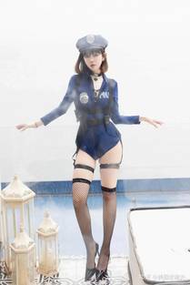 演员绫野刚 